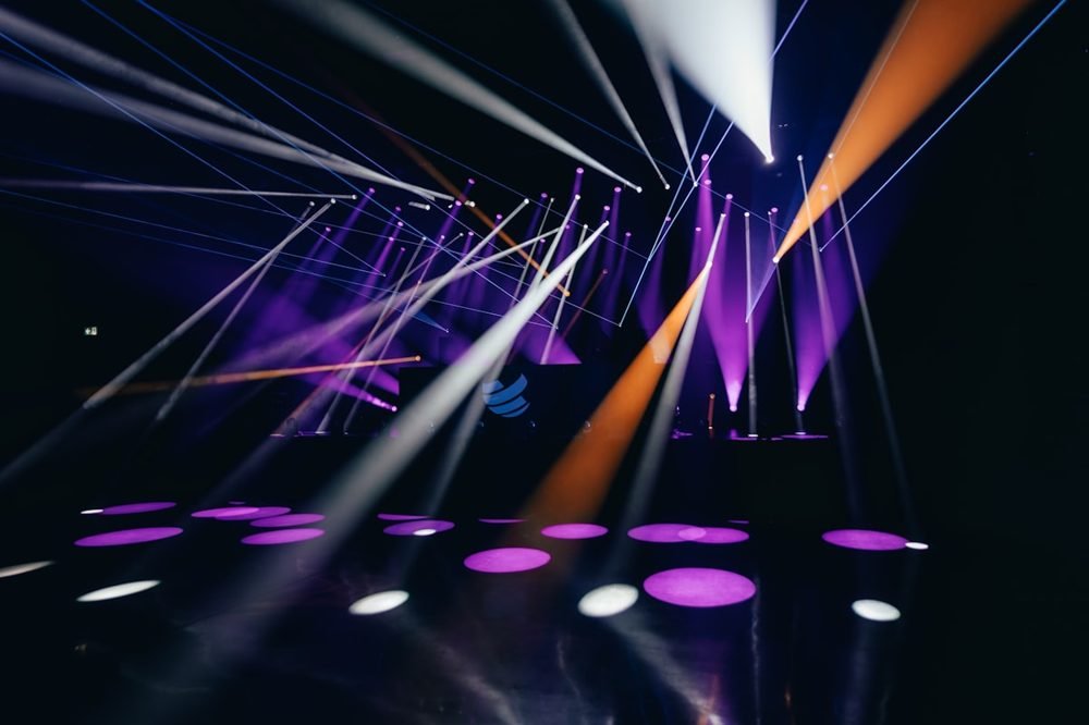 Intelligent stage lighting design